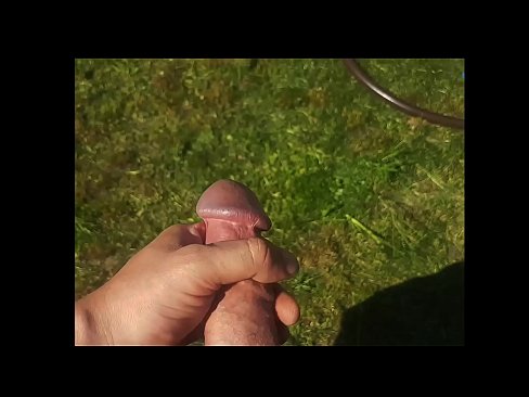 ❤️ Horúca kočka si nechá jebnúť ružovú kundičku a vystrieka sa so squirtom v letnej záhrade ❌ Porno na sk.osagoassist.ru